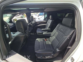 2023 Cadillac Escalade ESV Sport Platinum 1SH - miniatura 13