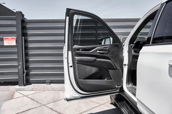 2023 Cadillac Escalade ESV V-Series 1SD - miniatura 35