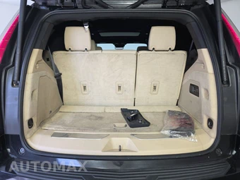 2023 Cadillac Escalade Premium Luxury 1SB - miniatura 17