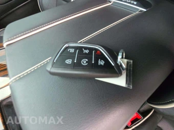 2023 Cadillac Escalade Premium Luxury 1SB - miniatura 8
