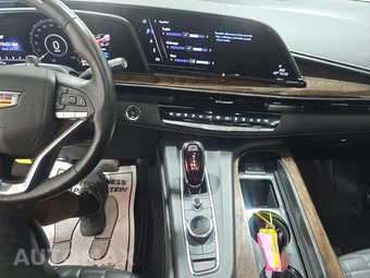 2023 Cadillac Escalade Premium Luxury Platinum - miniatura 11