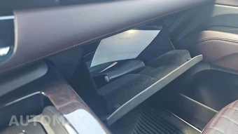 2023 Cadillac Escalade Premium Luxury Platinum - miniatura 18