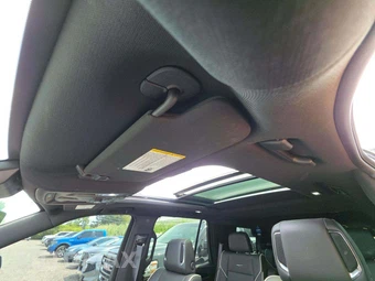 2023 Cadillac Escalade Sport - miniatura 11
