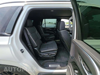 2023 Cadillac Escalade Sport - miniatura 17