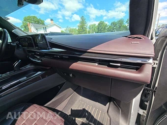 2023 Cadillac Escalade Sport Platinum - miniatura 17