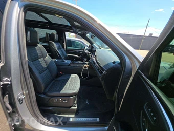 2023 Cadillac Escalade Sport Platinum - miniatura 18