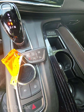 2023 Cadillac Escalade V-Series 1SD - miniatura 5