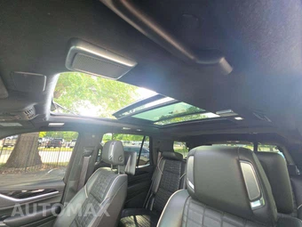 2023 Cadillac Escalade V-Series 1SD - miniatura 8