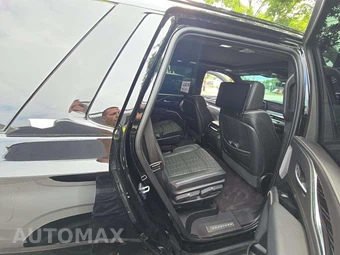 2023 Cadillac Escalade V-Series 1SD - miniatura 17