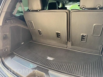 2023 Cadillac Escalade V-Series 1SD - miniatura 24