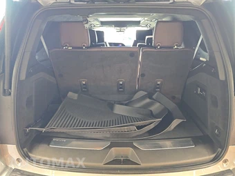 2023 Cadillac Escalade V-Series 1SD - miniatura 17