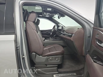 2023 Cadillac Escalade V-Series 1SD - miniatura 8