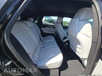 2023 Cadillac LYRIQ Luxury 1SD - miniatura 16