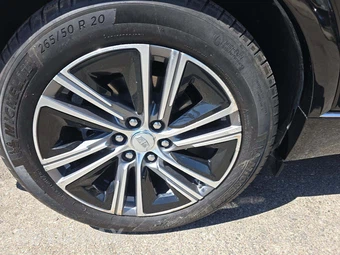 2023 Cadillac LYRIQ Luxury 1SD - miniatura 25