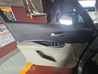 2023 Cadillac XT4 Luxury 1SB - miniatura 9
