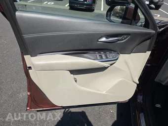 2023 Cadillac XT4 Luxury 1SC – miniatura 9
