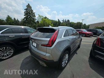 2023 Cadillac XT4 Premium Luxury - miniatura 3