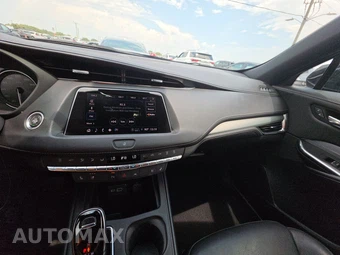 2023 Cadillac XT4 Premium Luxury 1SD - miniatura 11