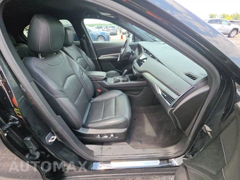 2023 Cadillac XT4 Premium Luxury 1SD - miniatura 8