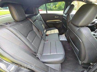 2023 Cadillac XT4 Premium Luxury 1SD - miniatura 16