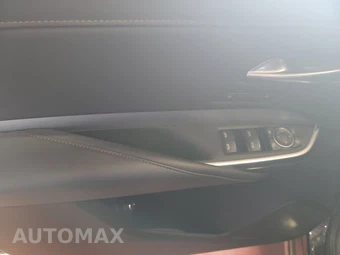 2023 Cadillac XT4 Premium Luxury 1SE - miniatura 9