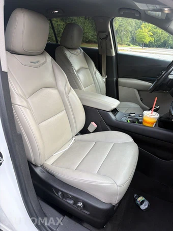 2023 Cadillac XT4 Premium Luxury 1SE - miniatura 7