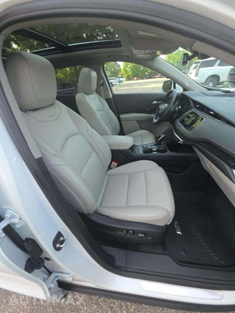 2023 Cadillac XT4 Premium Luxury 1SE - miniatura 15