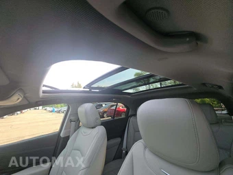 2023 Cadillac XT4 Premium Luxury 1SE - miniatura 8