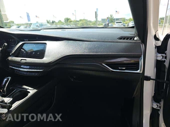 2023 Cadillac XT4 Sport - miniatura 18