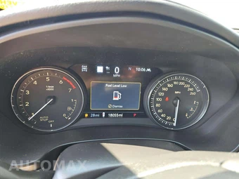2023 Cadillac XT4 Sport - miniatura 9