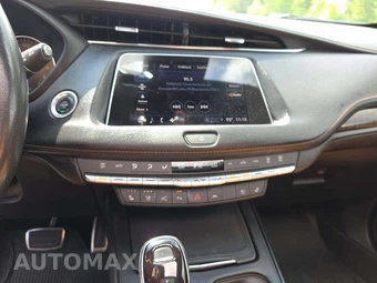 2023 Cadillac XT4 Sport 1SF - miniatura 7