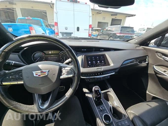 2023 Cadillac XT4 Sport 1SG - miniatura 11