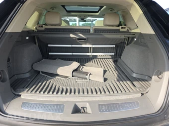 2023 Cadillac XT5 Premium Luxury 1SD - miniatura 16