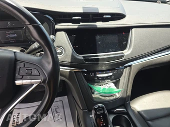 2023 Cadillac XT6 Luxury 1SA - miniatura 11