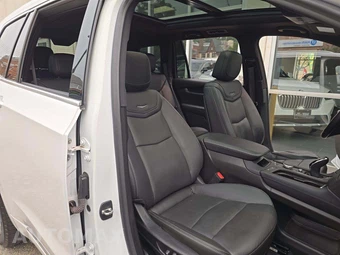 2023 Cadillac XT6 Premium Luxury 1SD - miniatura 19