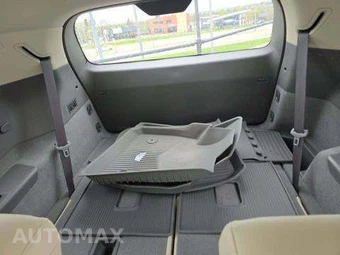 2023 Cadillac XT6 Premium Luxury 1SD - miniatura 14