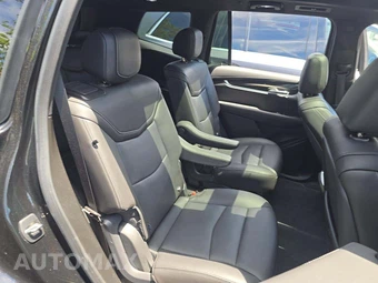 2023 Cadillac XT6 Sport - miniatura 16