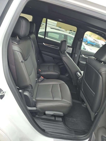 2023 Cadillac XT6 Sport - miniatura 17