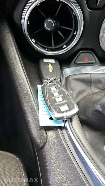 2023 Chevrolet Camaro 1LT Coupe - miniatura 17