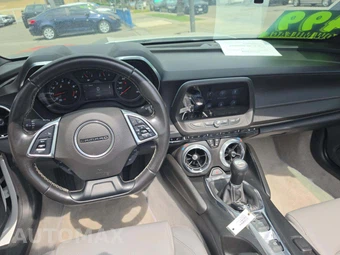 2023 Chevrolet Camaro 2LT Convertible - miniatura 10