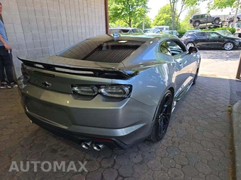 2023 Chevrolet Camaro 2LT Coupe - miniatura 3