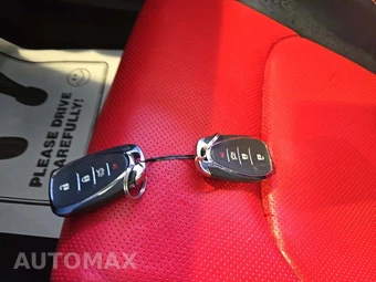 2023 Chevrolet Camaro 2LT Coupe - miniatura 8
