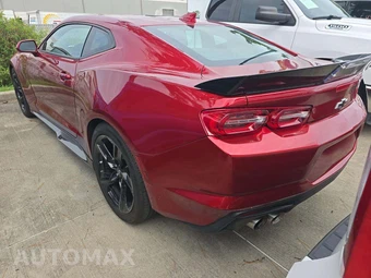 2023 Chevrolet Camaro LT1 Coupe - miniatura 2