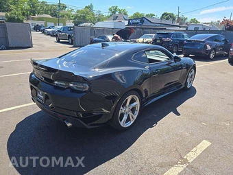 2023 Chevrolet Camaro LT1 Coupe - miniatura 2