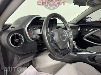 2023 Chevrolet Camaro LT1 Coupe - miniatura 10