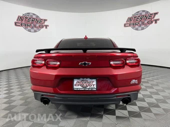 2023 Chevrolet Camaro LT1 Coupe - miniatura 6