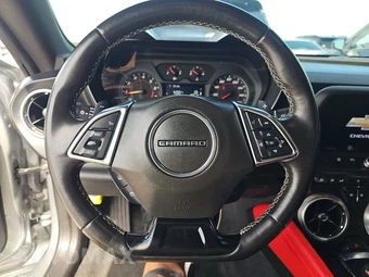 2023 Chevrolet Camaro LT1 Coupe - miniatura 10