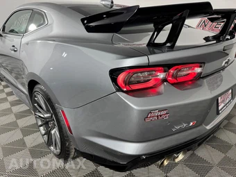 2023 Chevrolet Camaro ZL1 Coupe - miniatura 24