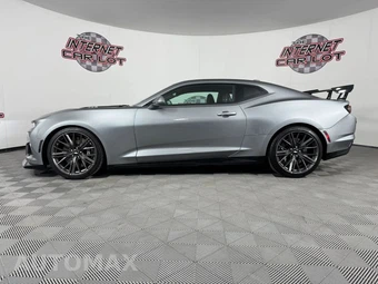 2023 Chevrolet Camaro ZL1 Coupe - miniatura 4