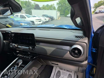 2023 Chevrolet Colorado LT Crew Cab Medium Bed 4LT - miniatura 16